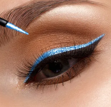 eye-liner neon